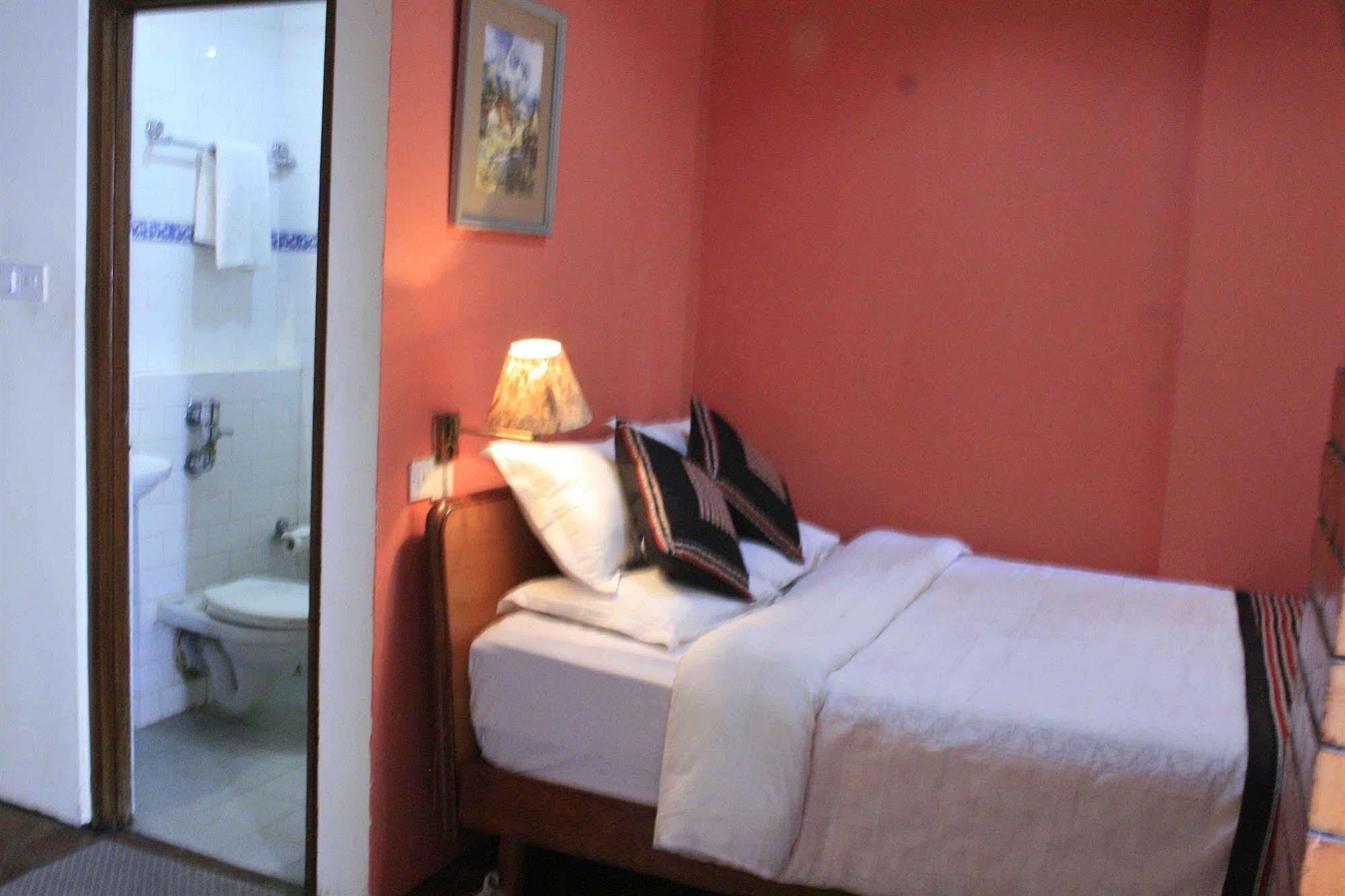 Heritage Home Hotel And Guest House กาฐมาณฑุ ภายนอก รูปภาพ