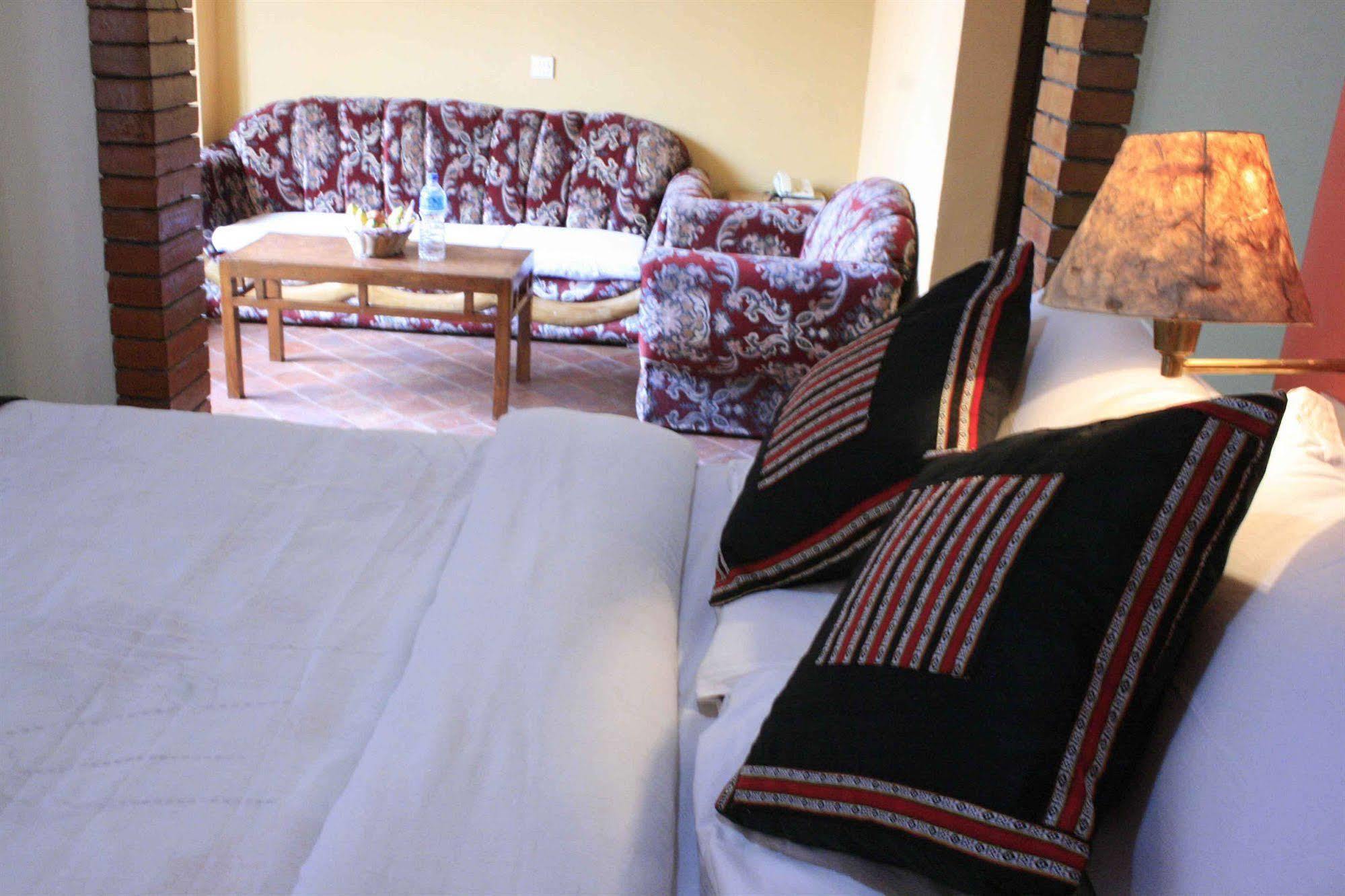 Heritage Home Hotel And Guest House กาฐมาณฑุ ภายนอก รูปภาพ